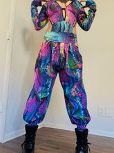 Load image into Gallery viewer, Andromeda Flow Pants - Oil Slick