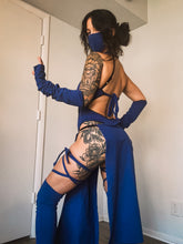 Load image into Gallery viewer, Kitana Set in BLUE - 5 piece set - Mortal Kombat Cosplay
