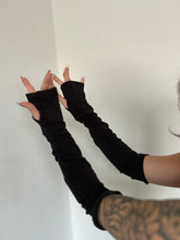 Load image into Gallery viewer, Kitana Fingerless Gloves / Arm Warmers - Black Bamboo
