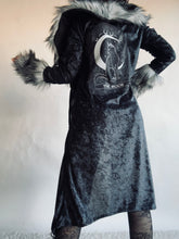 Load image into Gallery viewer, THE MOON - Tarot Robe - Customize your style
